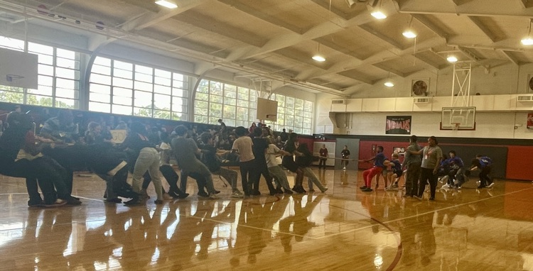 Tug of war during the pep rally.