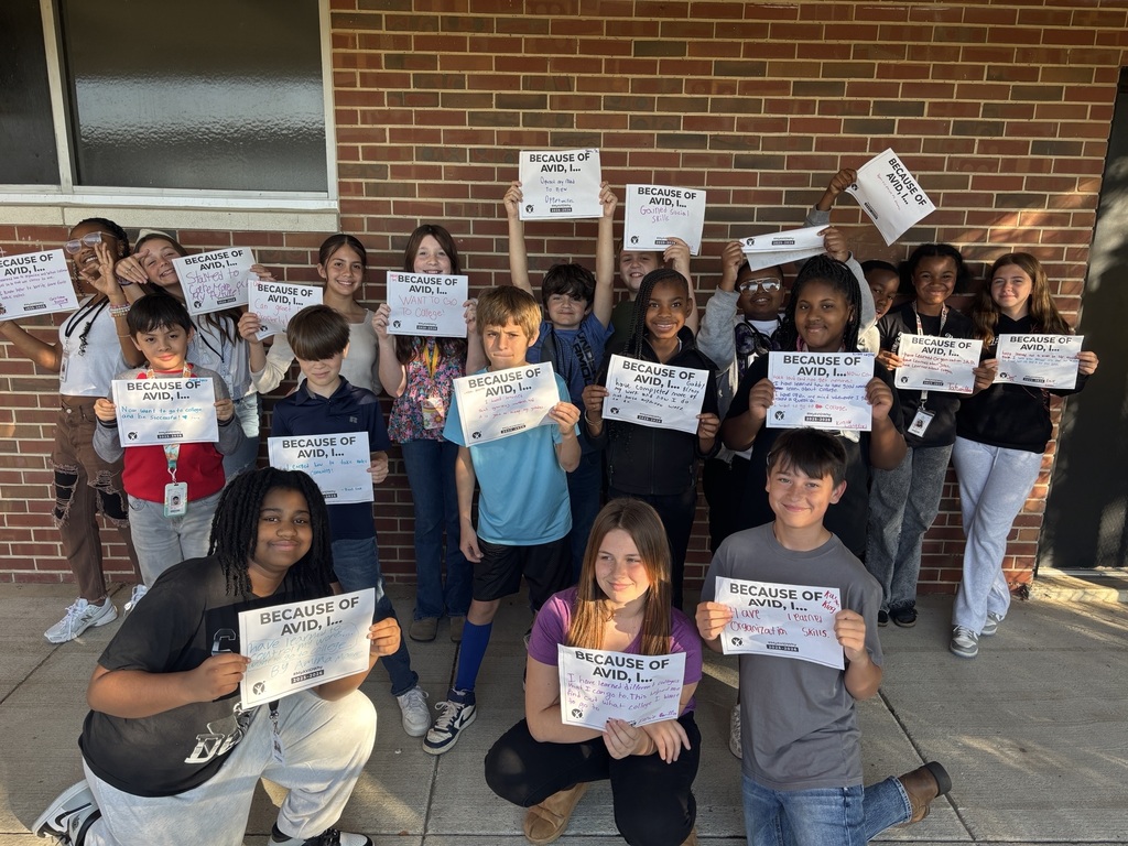 AVID class group photo.
