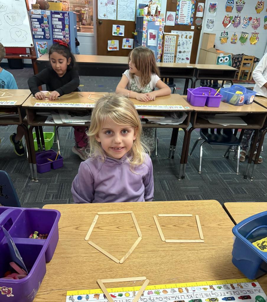 Making shapes in Kindergarten