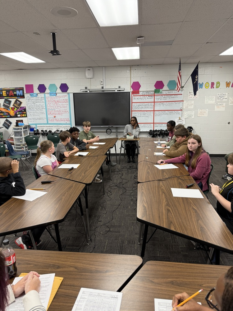 students meeting for an academic team meeting 