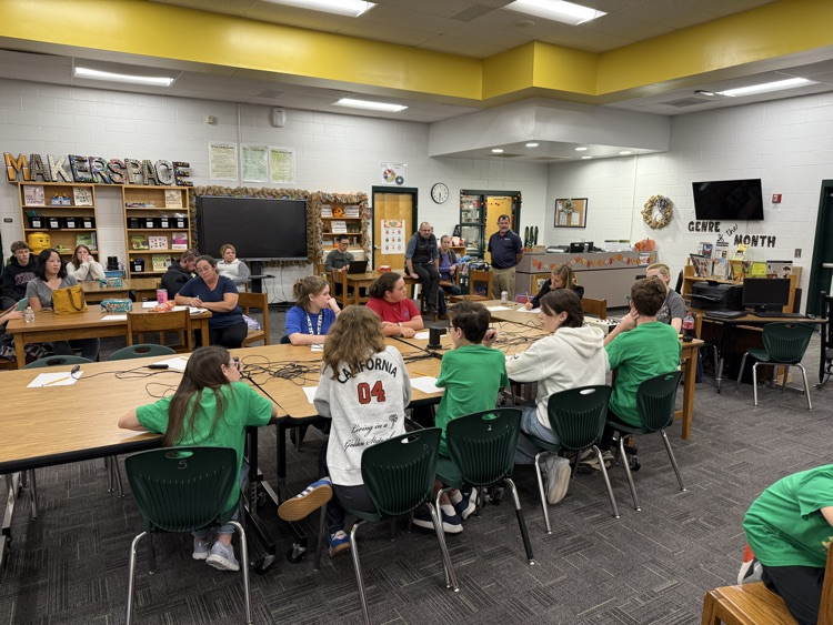 students meeting for an academic team meeting 