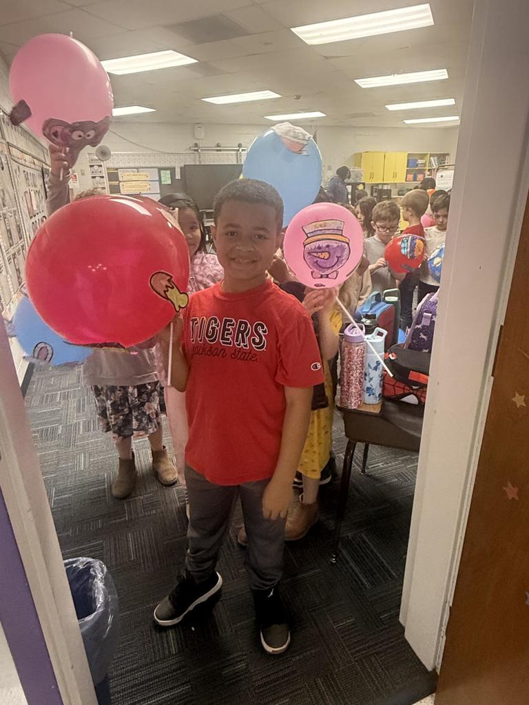 2nd Grade Balloons Over Broadway  