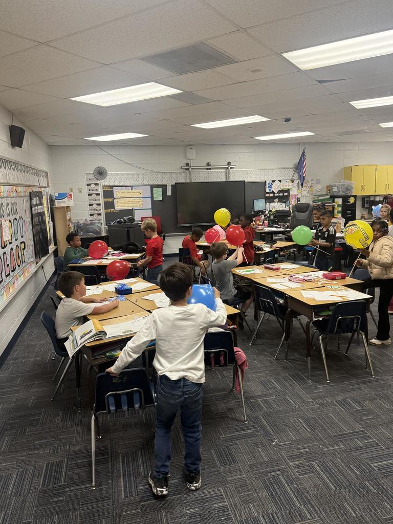 2nd Grade Balloons Over Broadway  