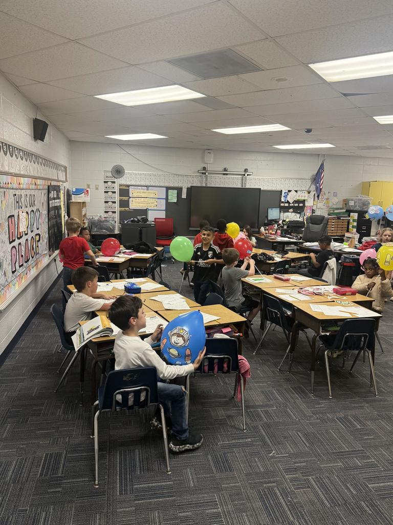 2nd Grade Balloons Over Broadway  