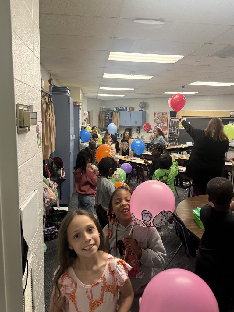 2nd Grade Balloons Over Broadway  