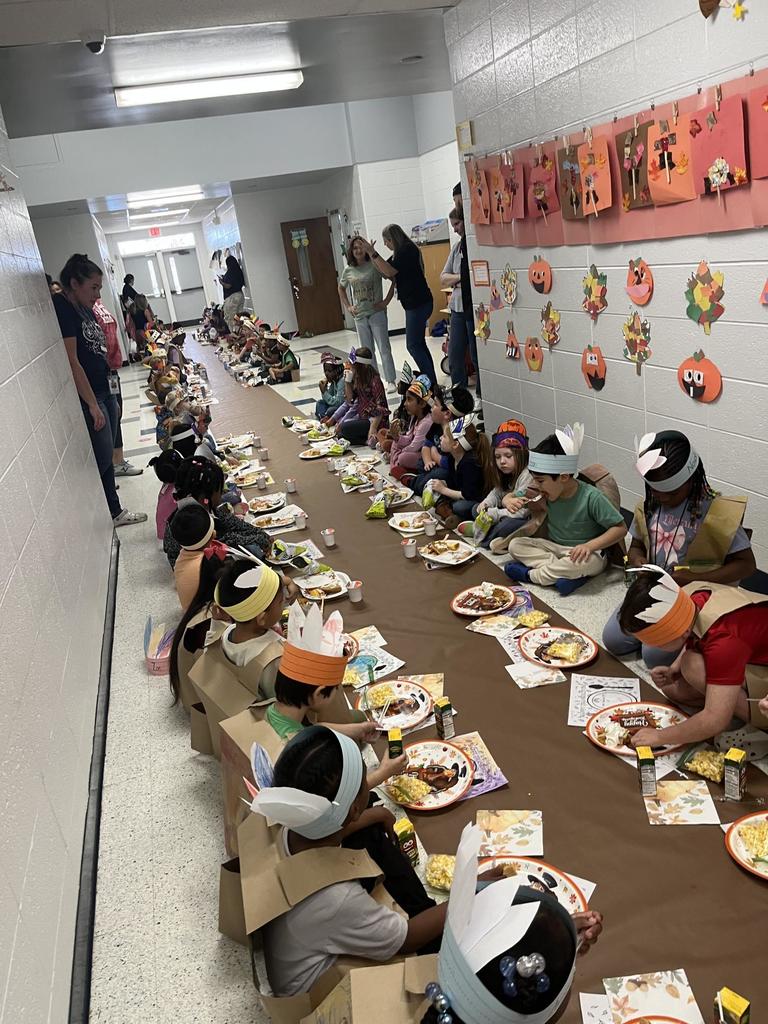 Kindergarten Thanksgiving Feast