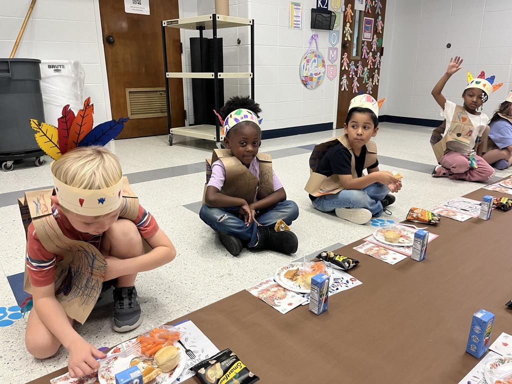 Kindergarten Thanksgiving Feast