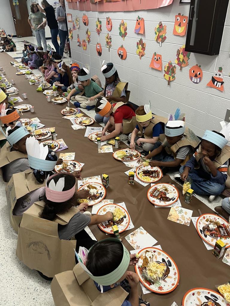 Kindergarten Thanksgiving Feast