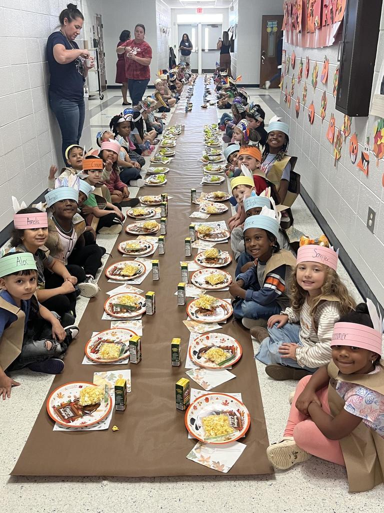 Kindergarten Thanksgiving Feast