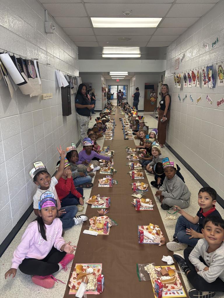 Kindergarten Thanksgiving Feast