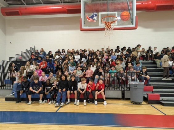 Paul Knox had 461 students meet their growth goal for i-Ready! We appreciate all of the support our faculty provided for our students. We are so proud of our students and their continued academic growth!