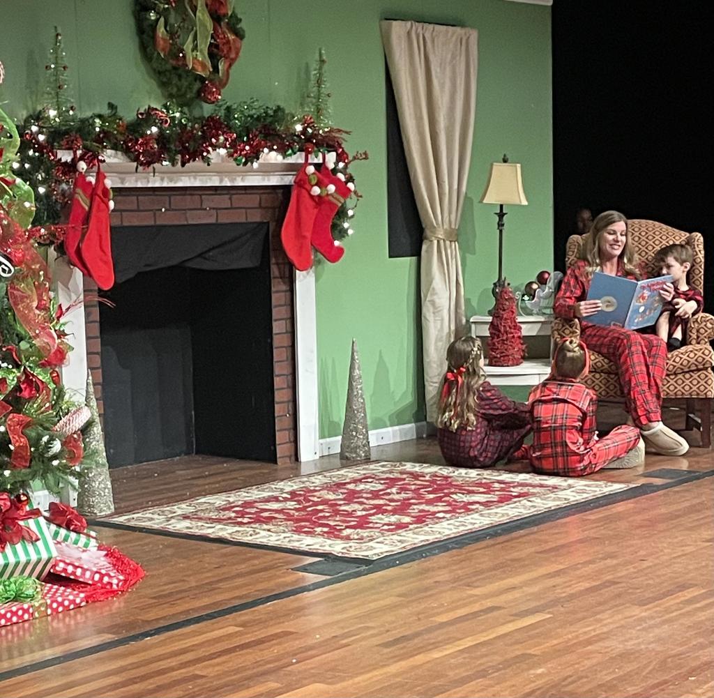 First Grade Field Trip It's the Night Before Christmas