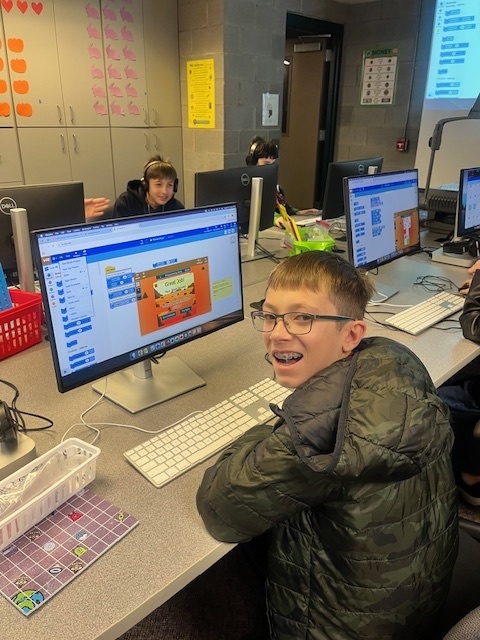 Before Winter break 58 students from our STEM classes visited USC Aiken's Ruth Patrick Science Center!