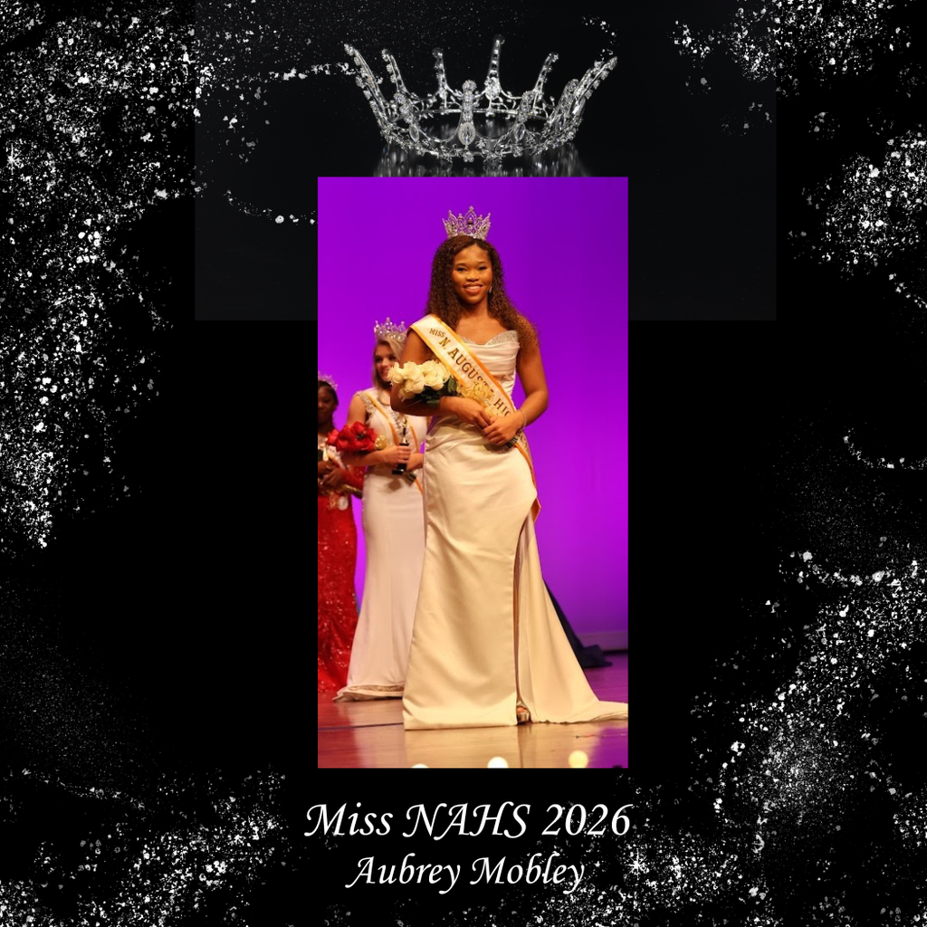 Miss NAHS pageant Winner with crown.