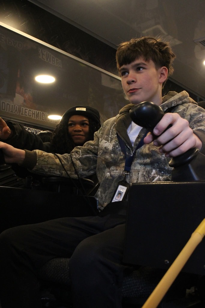 students participating in power up career fair activitiesstudents participating in power up career fair activities