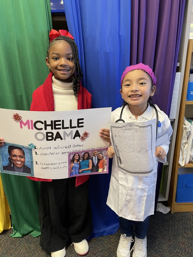 students dressed as leaders with biographies 