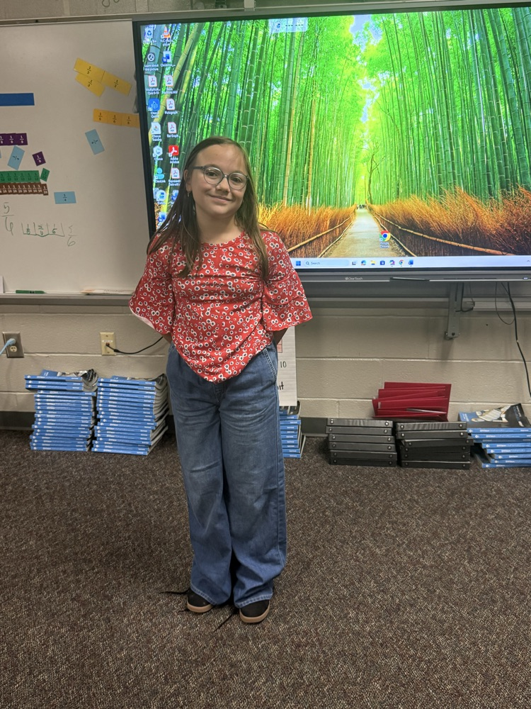 students dressed as leaders with biographies 