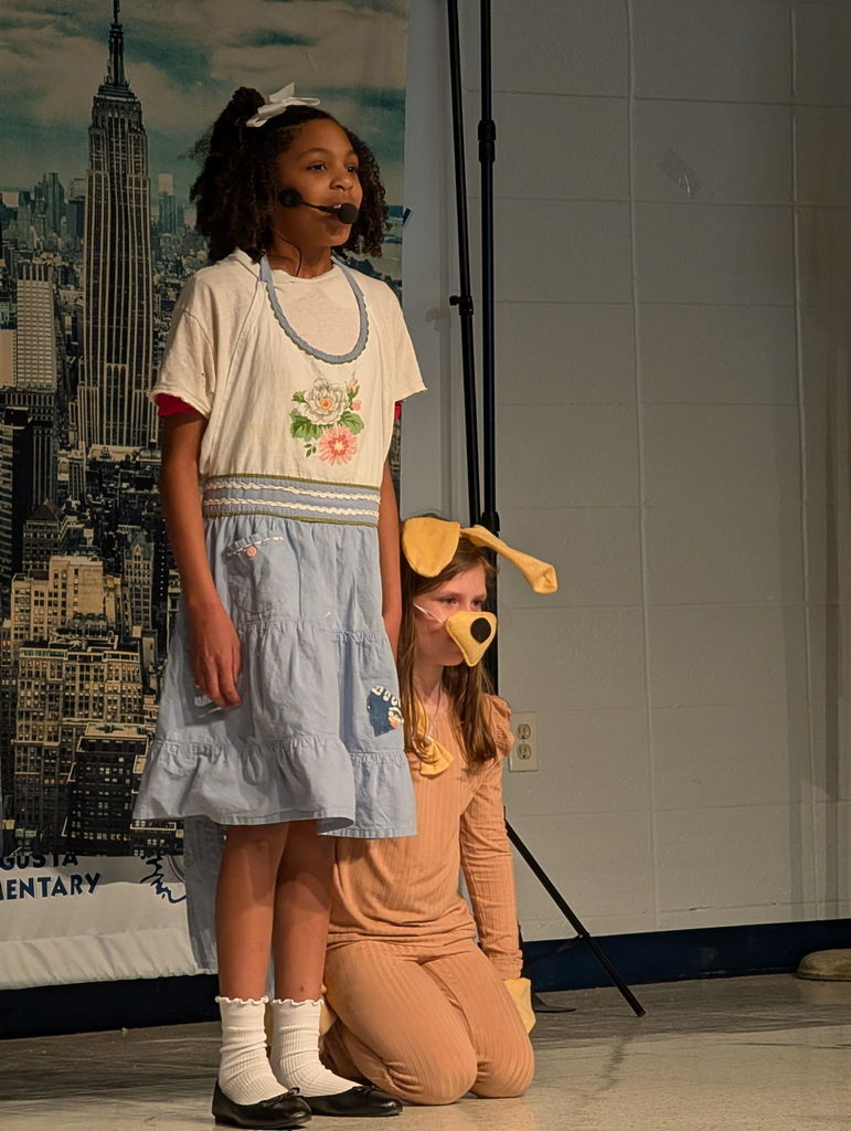 Annie Musical Play