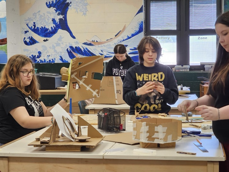 students working on an art project 