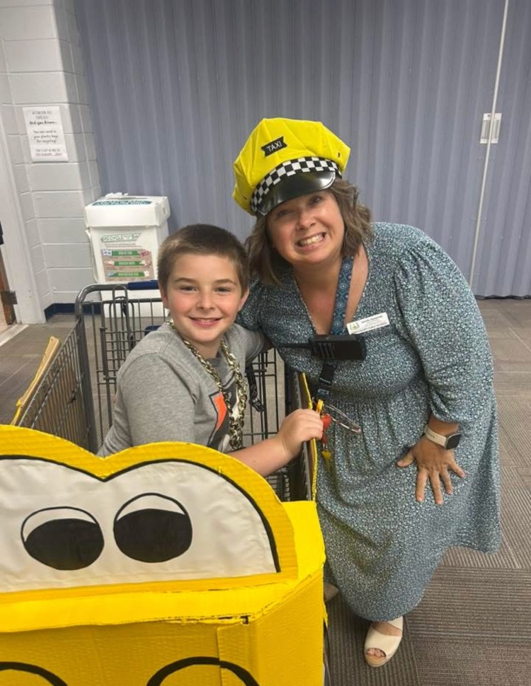 Taxi time for the fundraiser