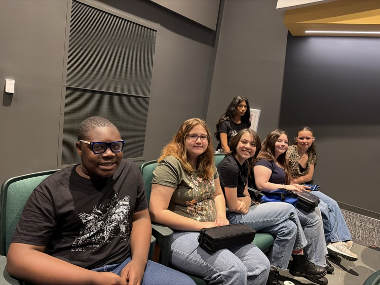 students posing for a picture 