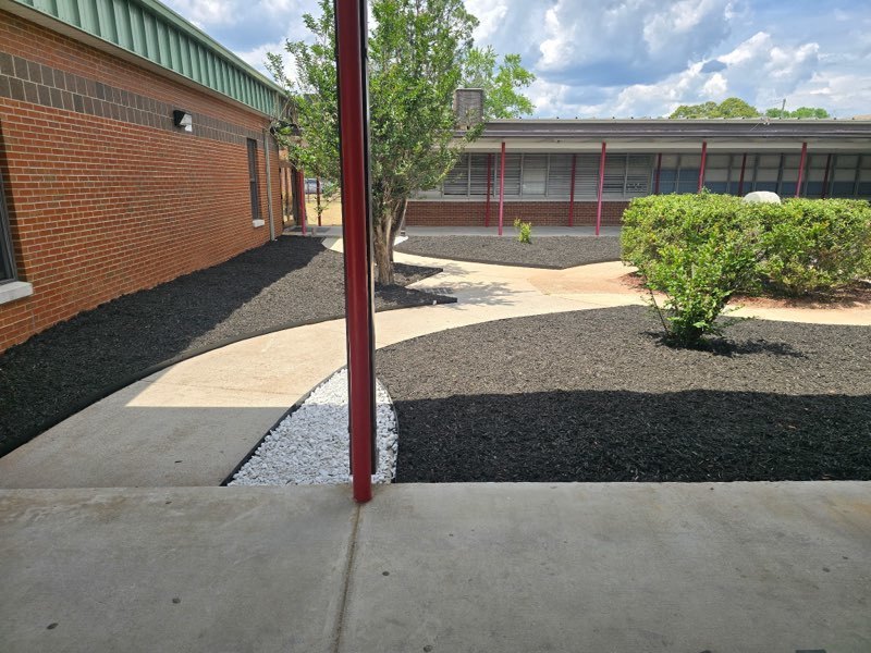 Side view of courtyard