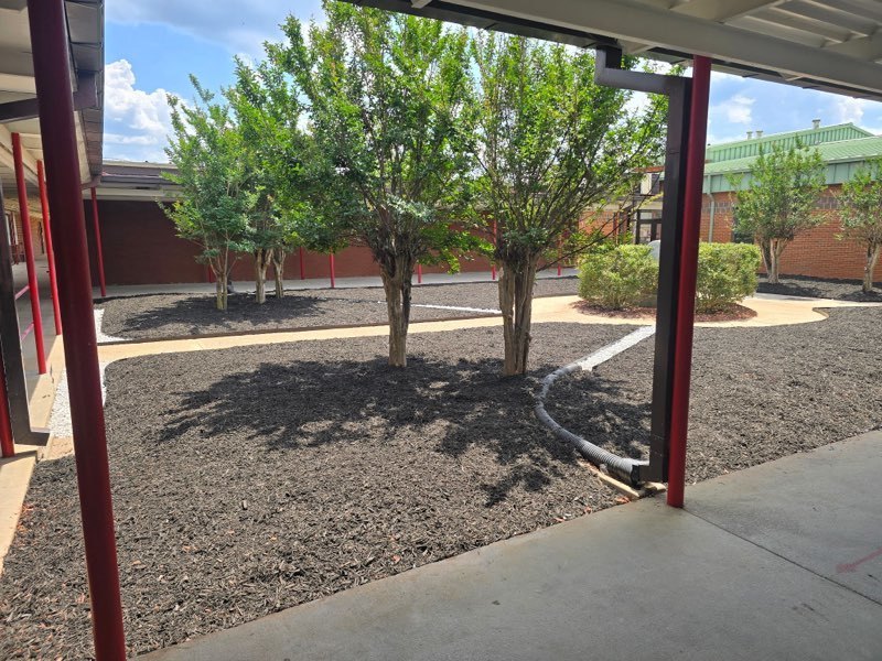 Left side of courtyard