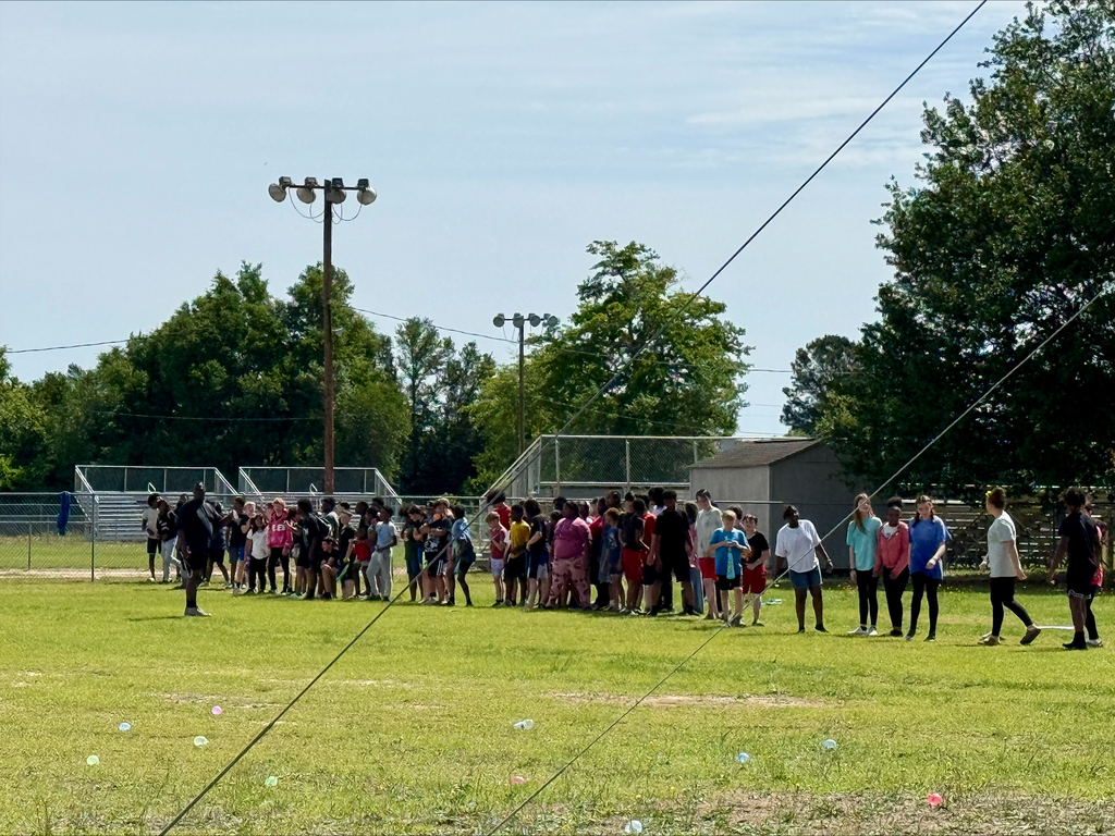 Students lined up for the water balloon fight.