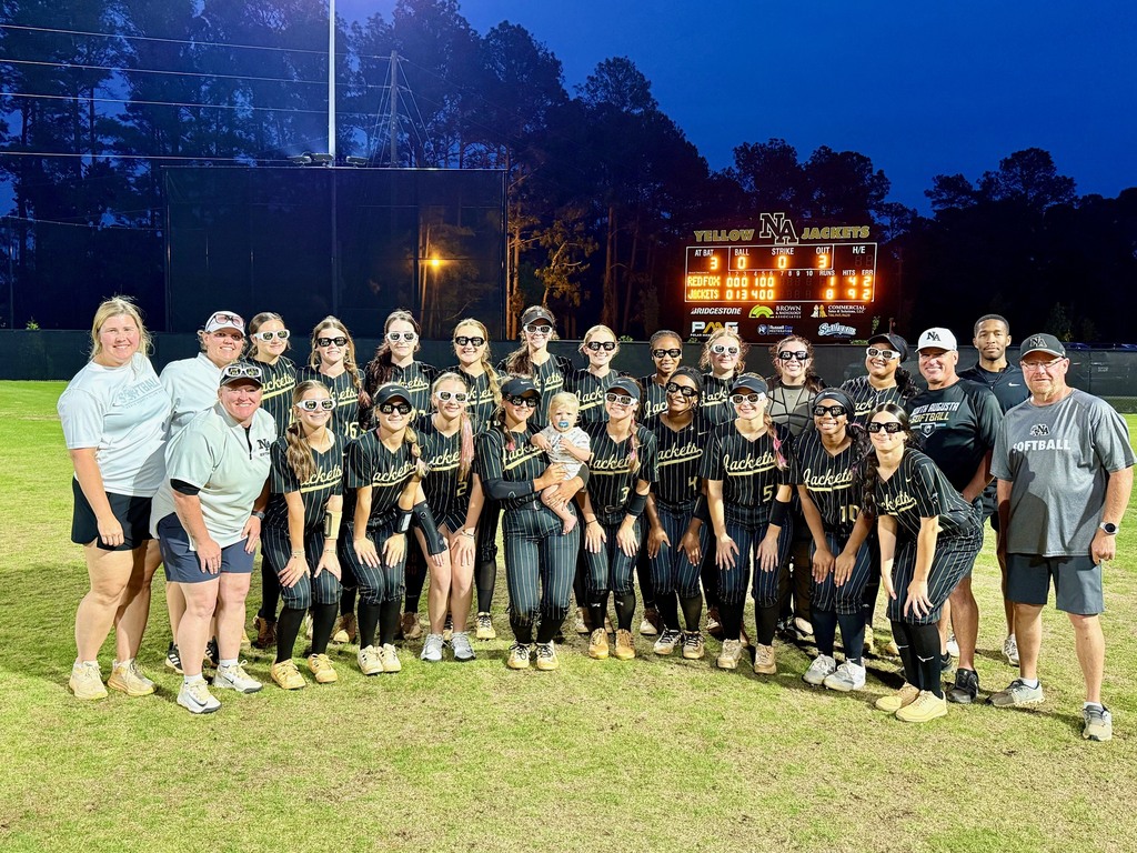 Softball Team Posing.