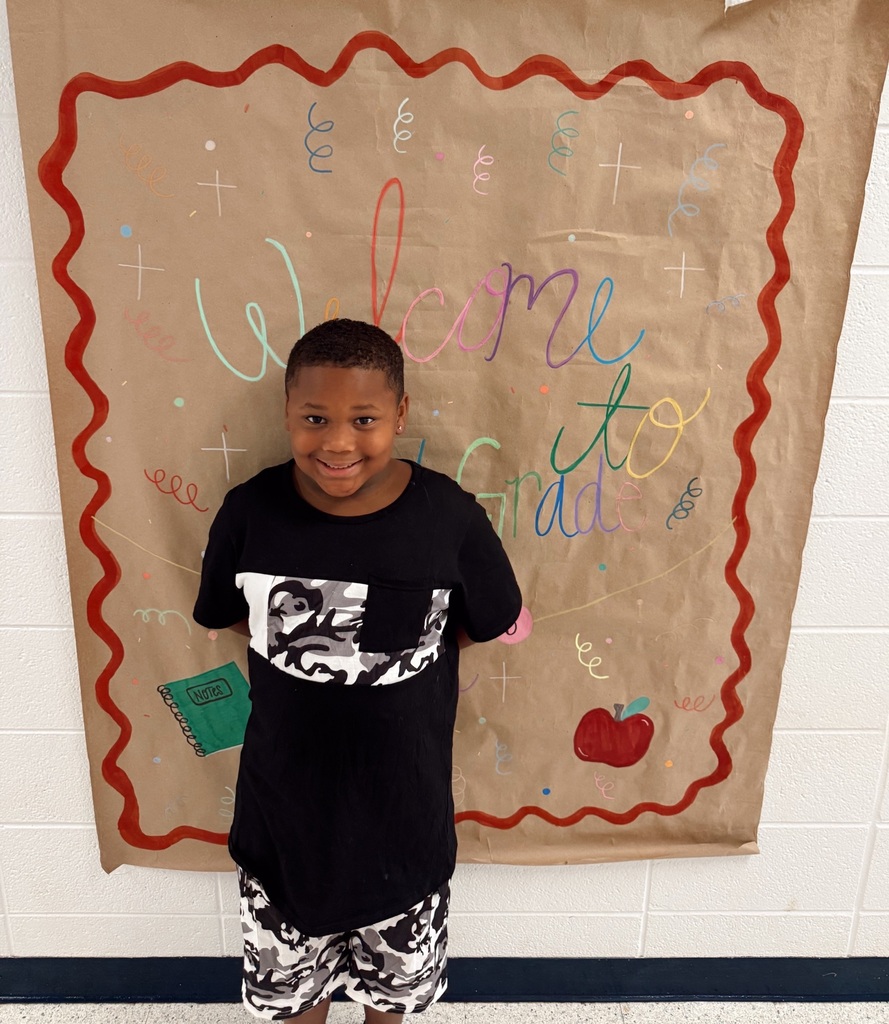 Second Graders Writing 