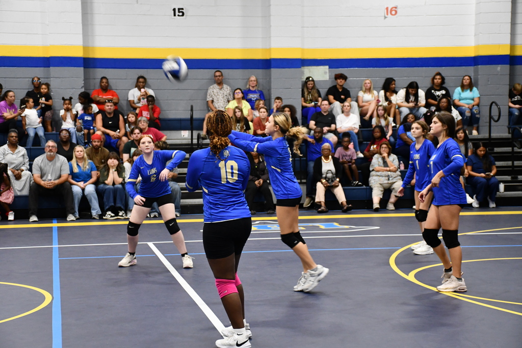 Lady Lions vs Leavelle