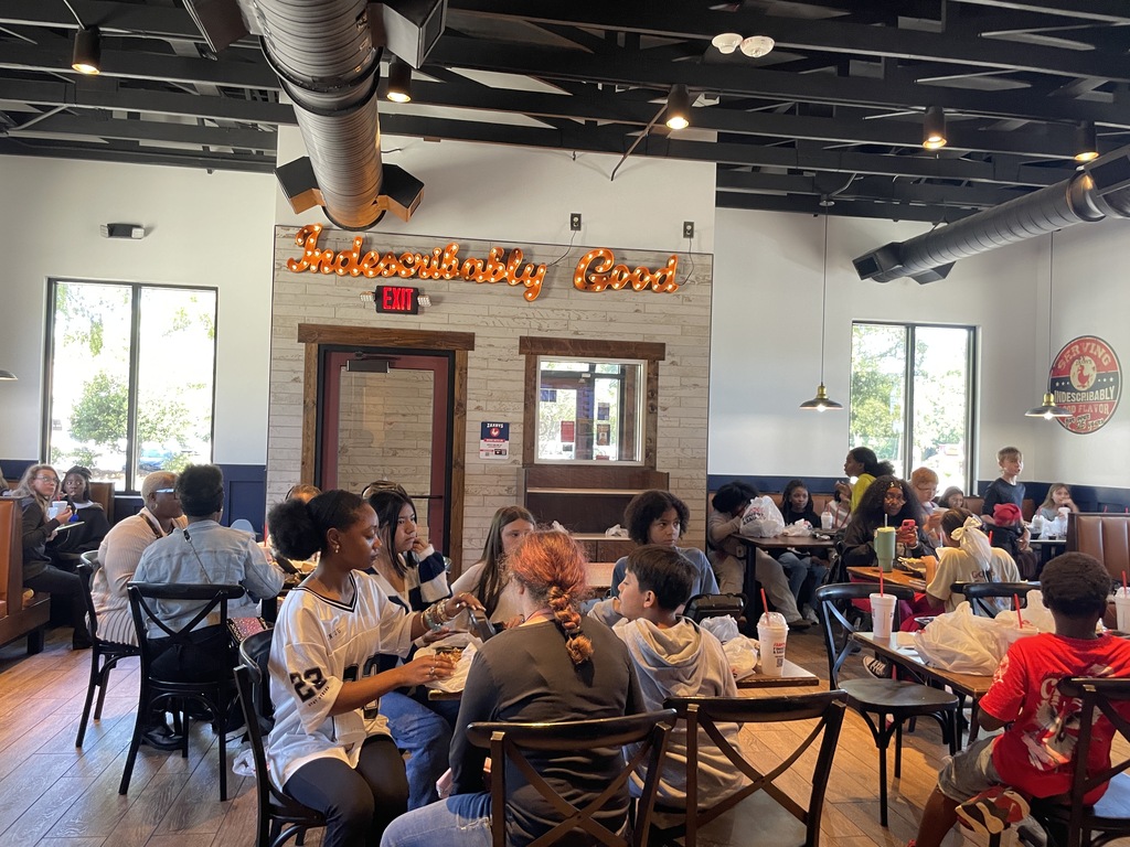 Band students at Zaxby's for lunch.