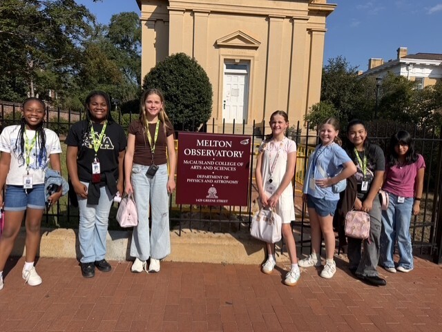 Students on Field Trip