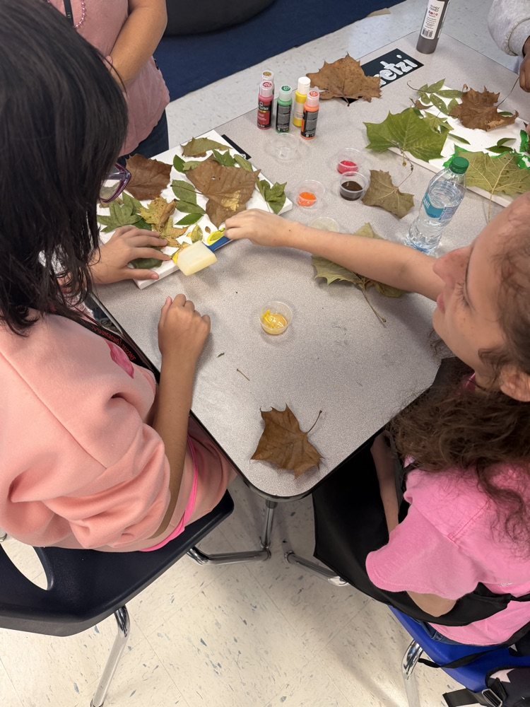 Painting Fall Leaves 