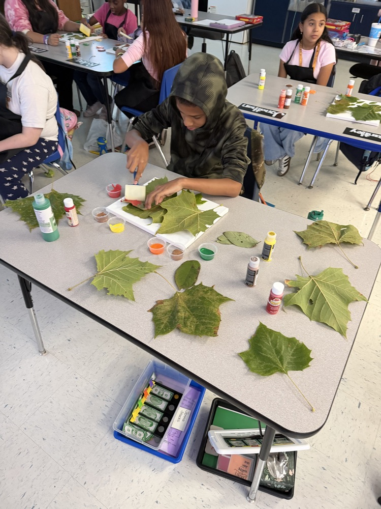 Painting Fall Leaves 