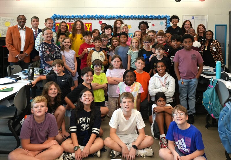 Amy Hadden's classes pose for a photo.
