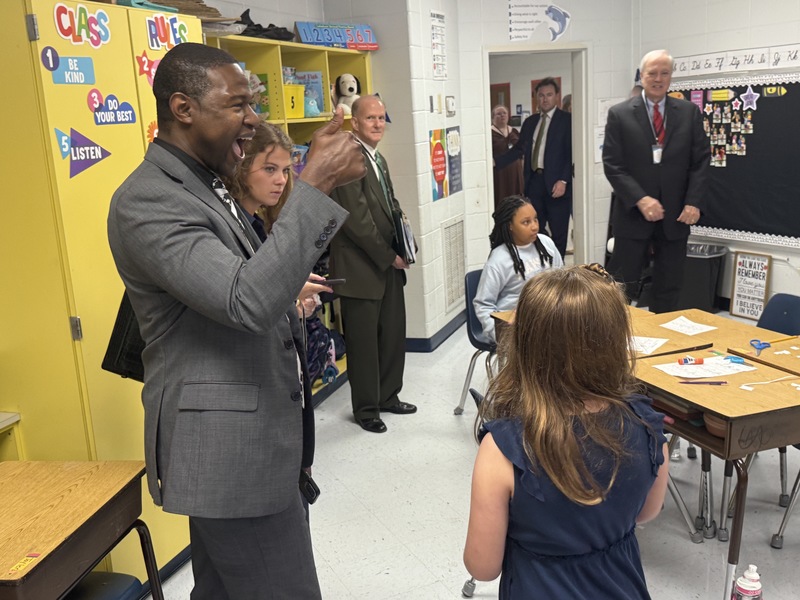 Congressman Joe Wilson visits North Augusta Elementary.