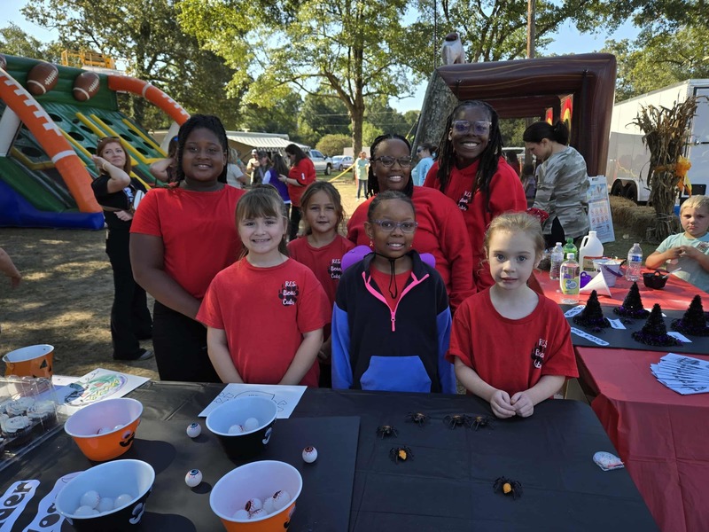 Students and staff at Hook n Cook festival.