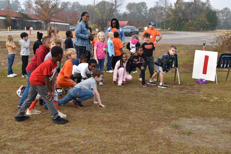 Students waiting to start the Turkey Trot.