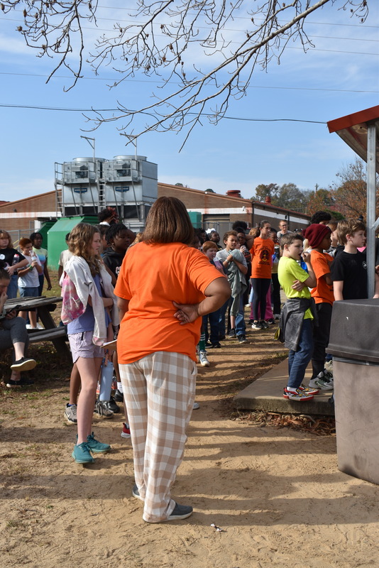 Students waiting to start the Turkey Trot.