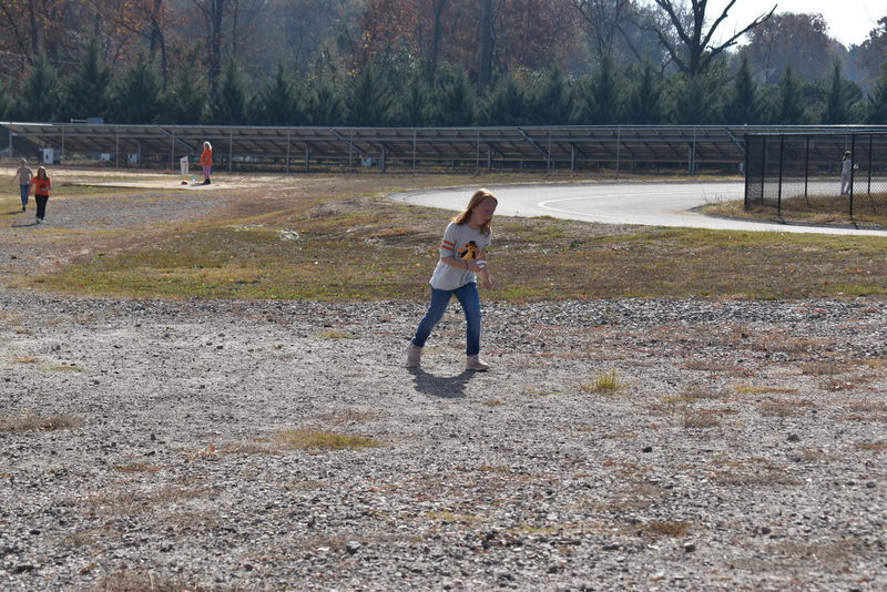 Students running and walking at the Turkey Trot.