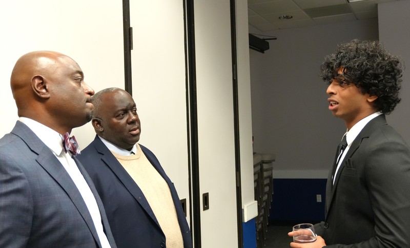 Dr. Corey Murphy and Kenneth Lott speak to USCA student.