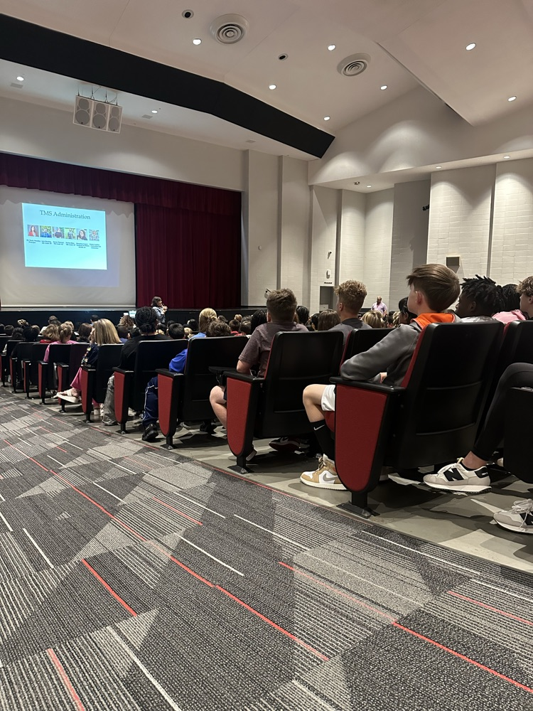 students in auditorium 
