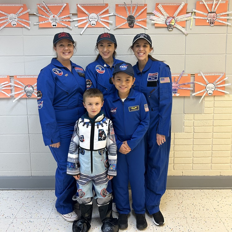 book character parade 