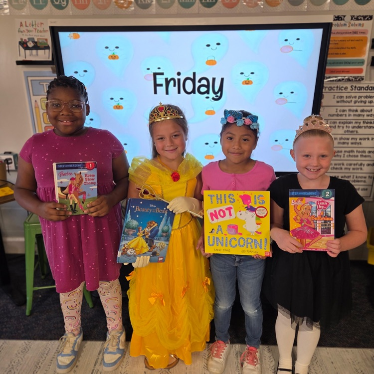 book character parade 
