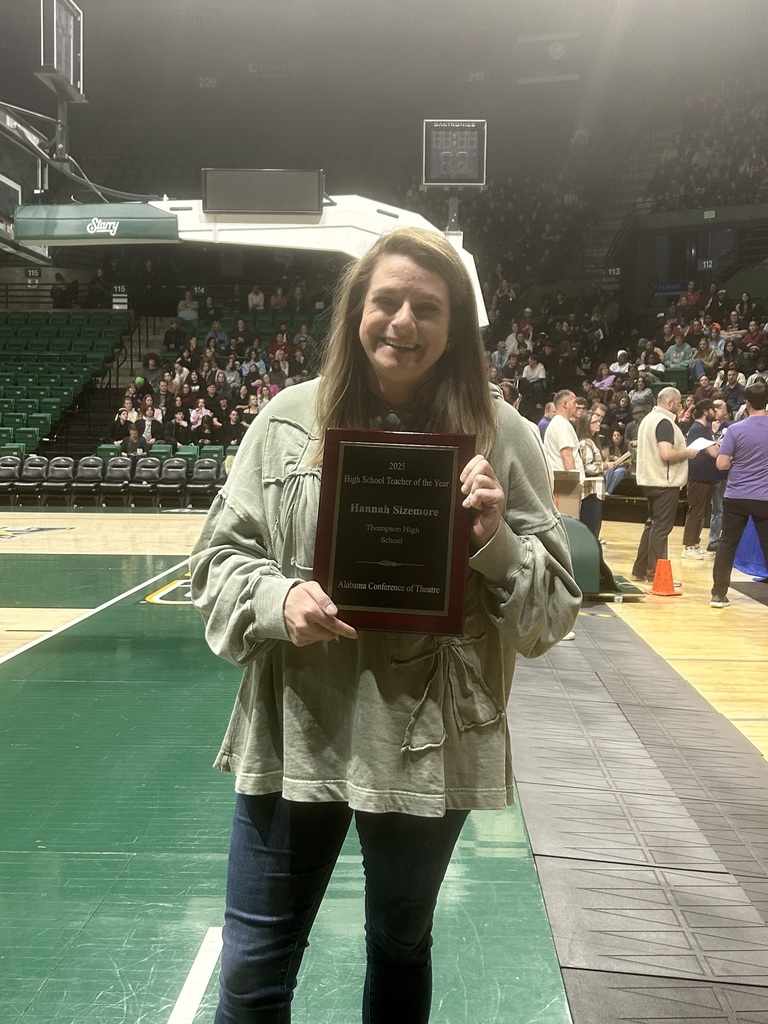Ms. Sizemore Wins Teacher of the Year!