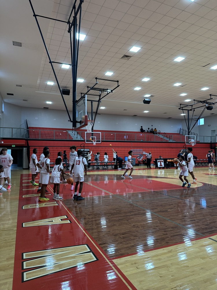  boys basketball players