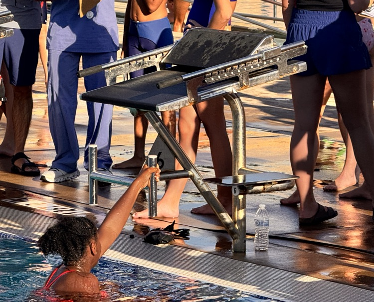 Thompson swimmer 