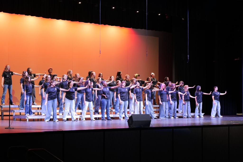 STUDENT PERFORMERS ON STAGE