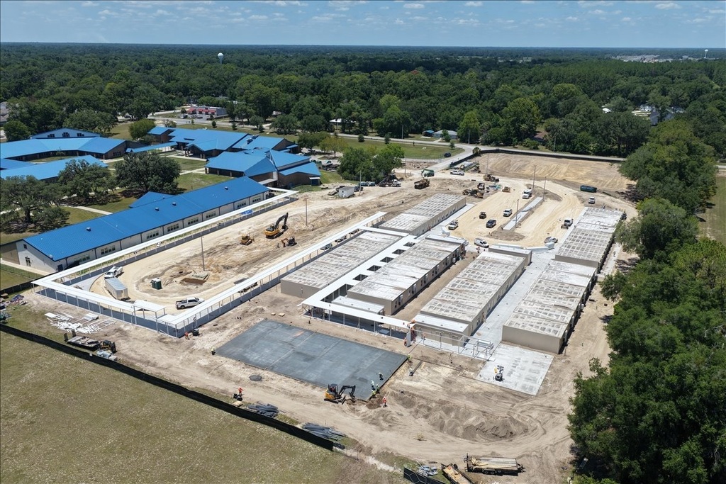 Oak View K-8 School aerial